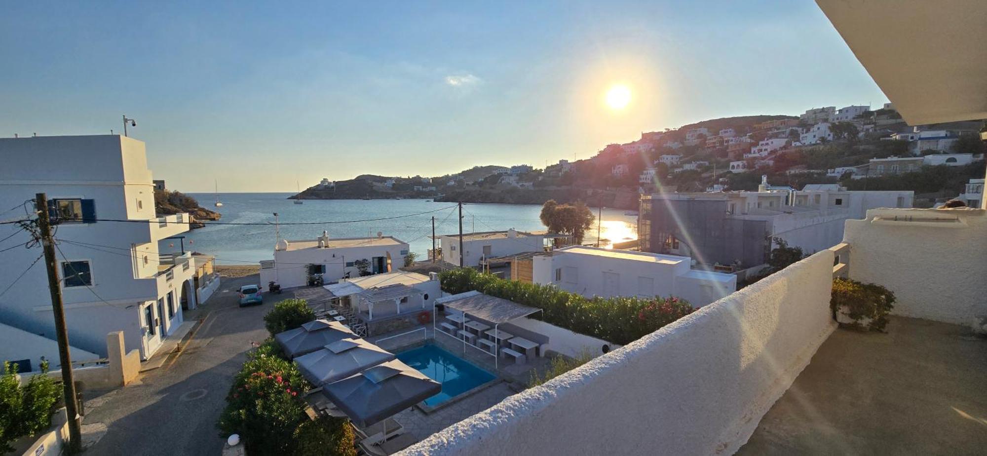 Syros Holidays Vari  Luaran gambar