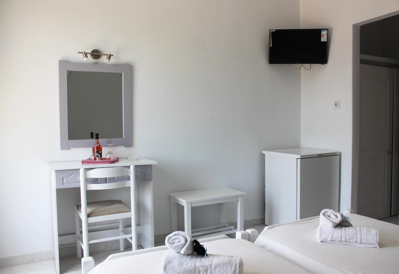 Syros Holidays Vari  Luaran gambar