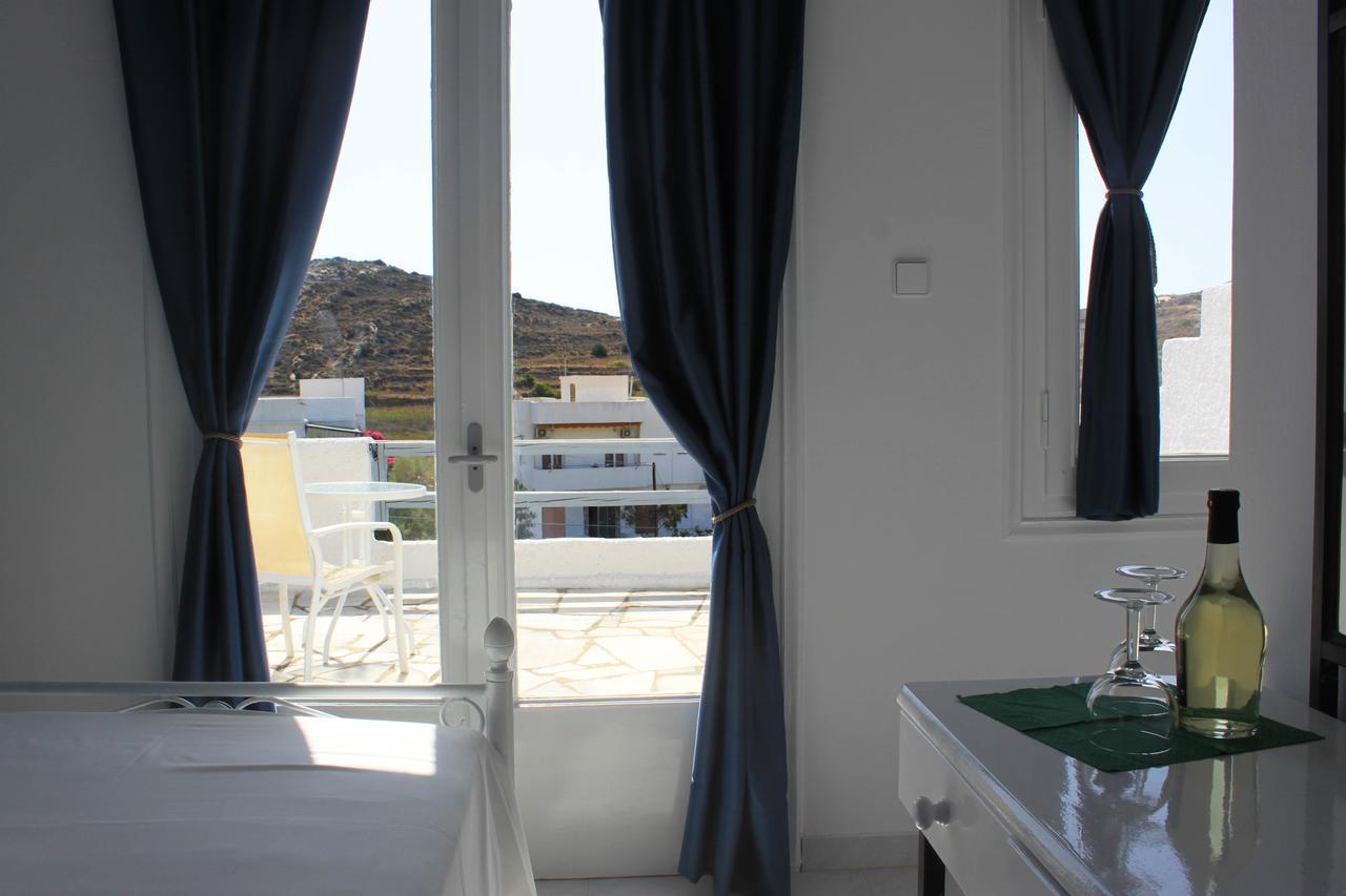 Syros Holidays Vari  Luaran gambar