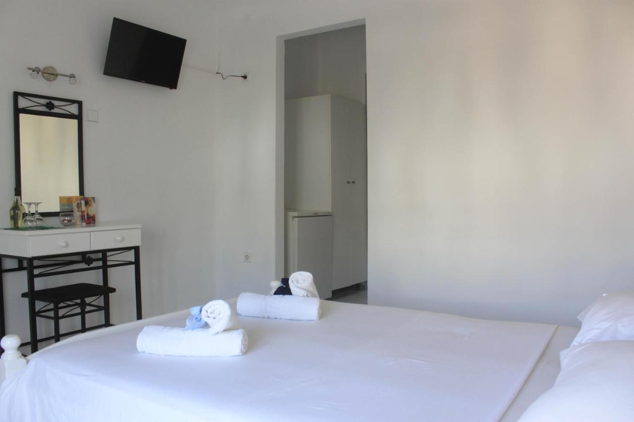 Syros Holidays Vari  Luaran gambar